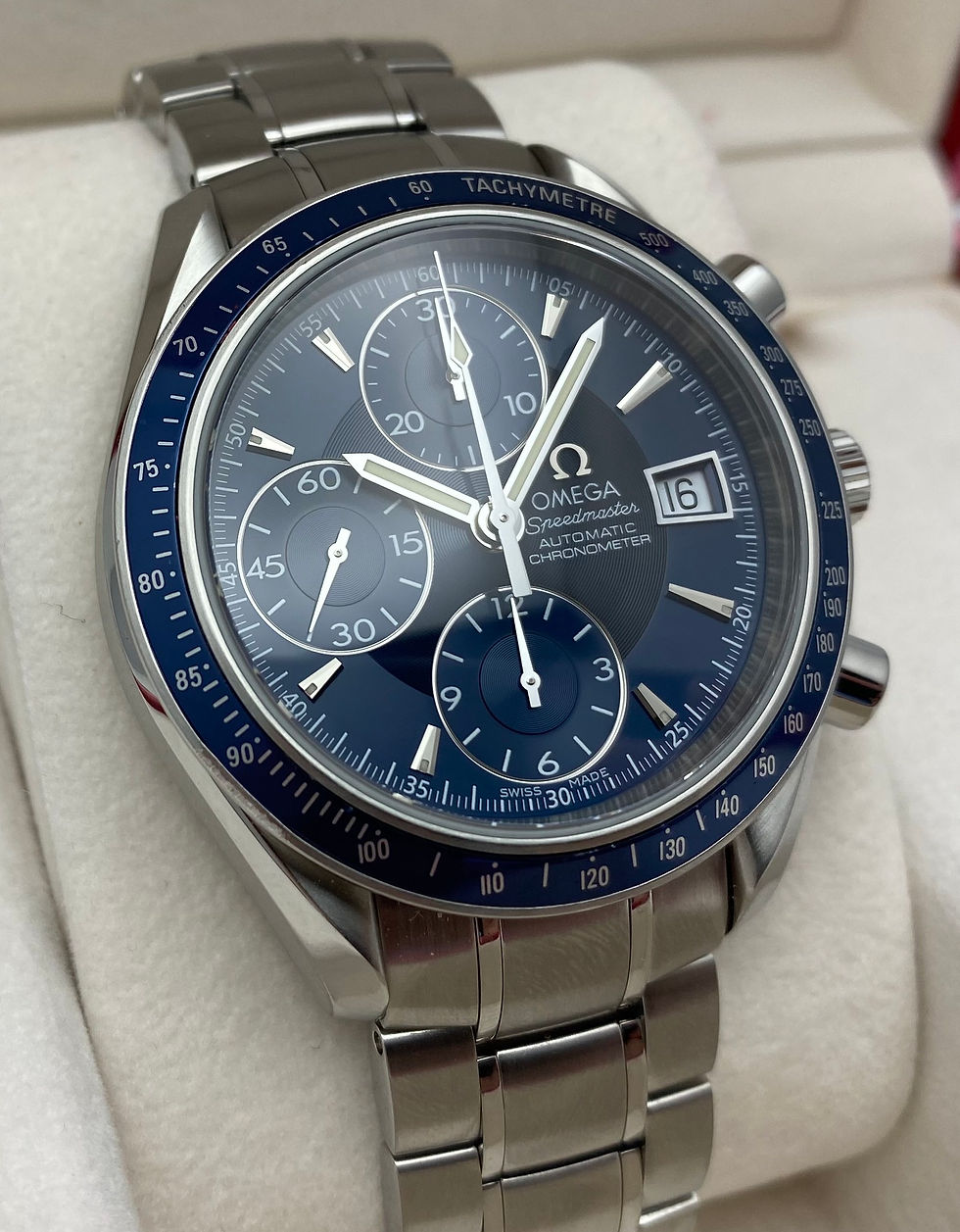 Thumbnail: Omega Speedmaster Date Chronograph Gents Watch Blue 40mm 3212.80.00