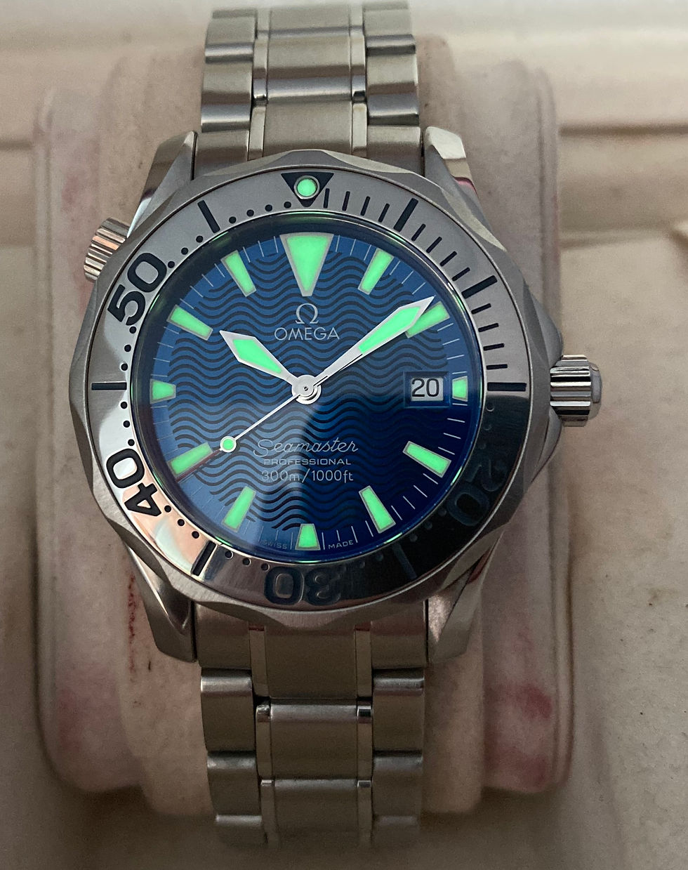 Thumbnail: Omega Seamaster Lume