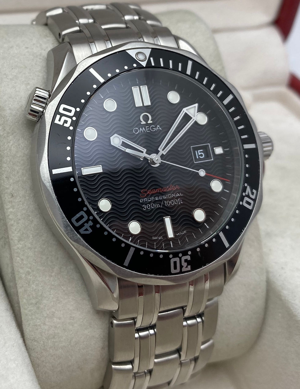 Thumbnail: Omega Seamaster Quartz Black 41mm 212.30.41.61.01.001