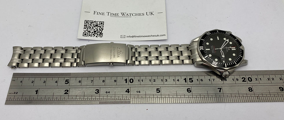 Thumbnail: Omega Seamaster Gents Quartz Watch Black Dial 41mm 212.30.41.61.01.001