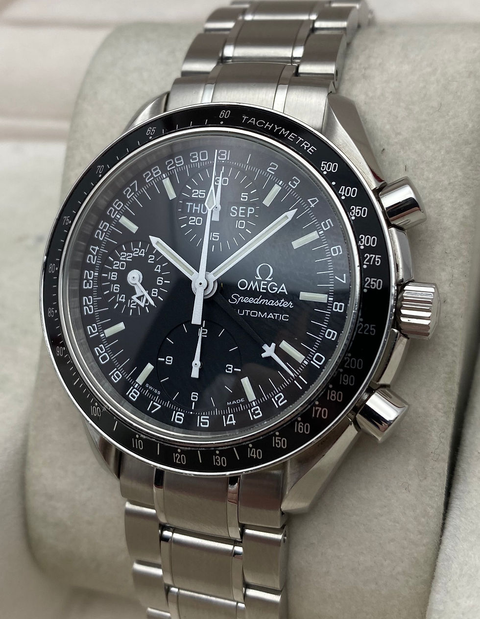 Omega Speedmaster Day-Date  39mm 3520.50.00