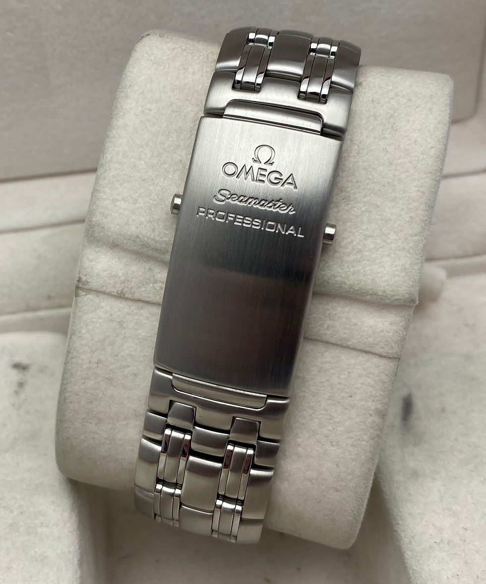 Thumbnail: Omega Seamaster Quartz 41mm Bond 2221.80.00 clasp