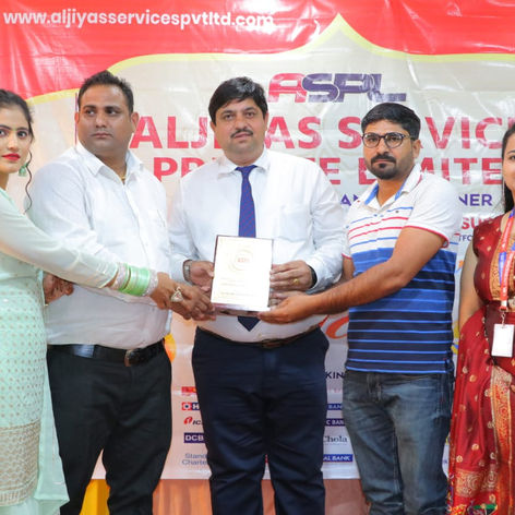 WhatsApp Image 2023-04-06 at 22.24.23 (1).jpeg