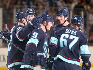 NHL: les Panthères s'envolent, les Coyotes s'écrasent