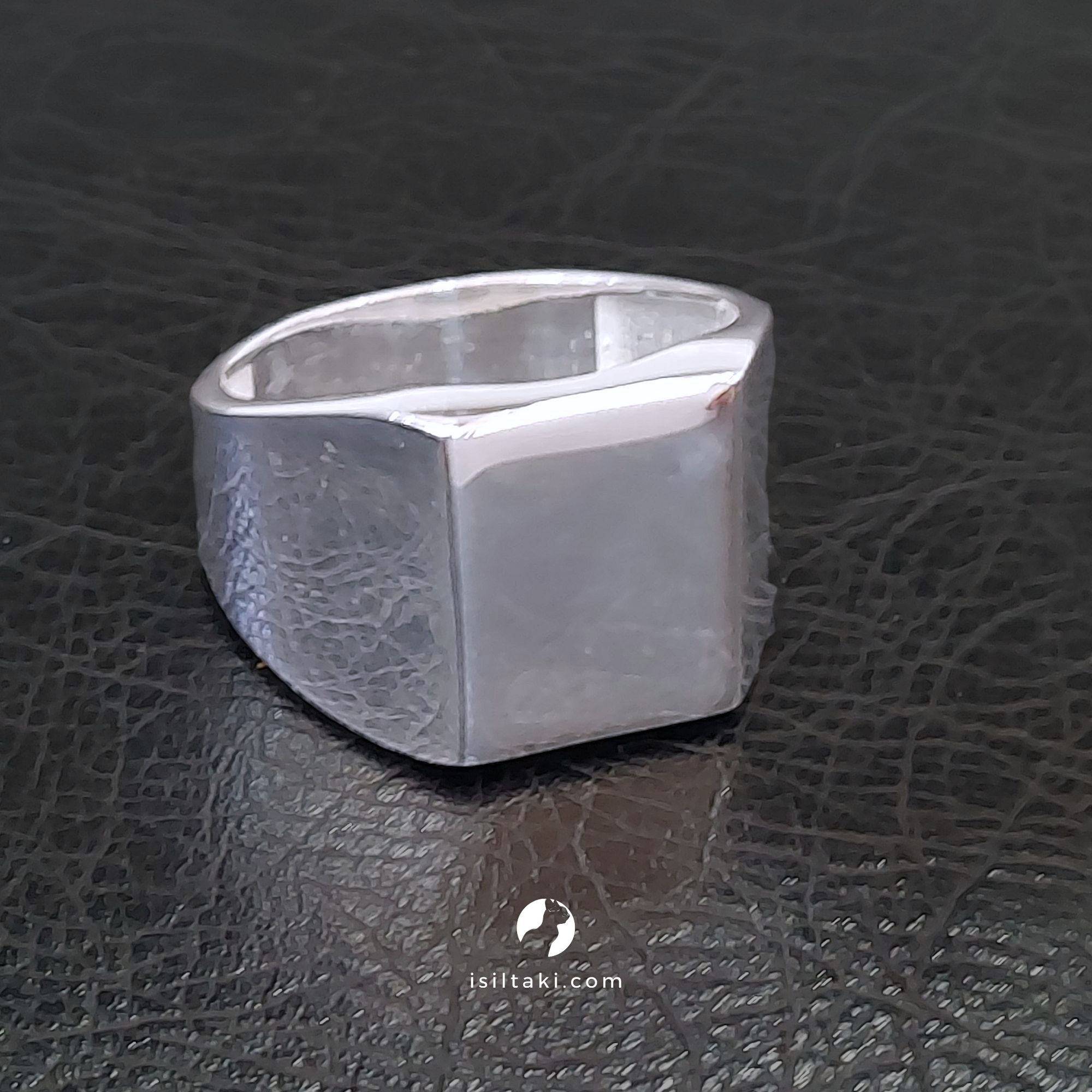 Sade Gümüş Yüzük