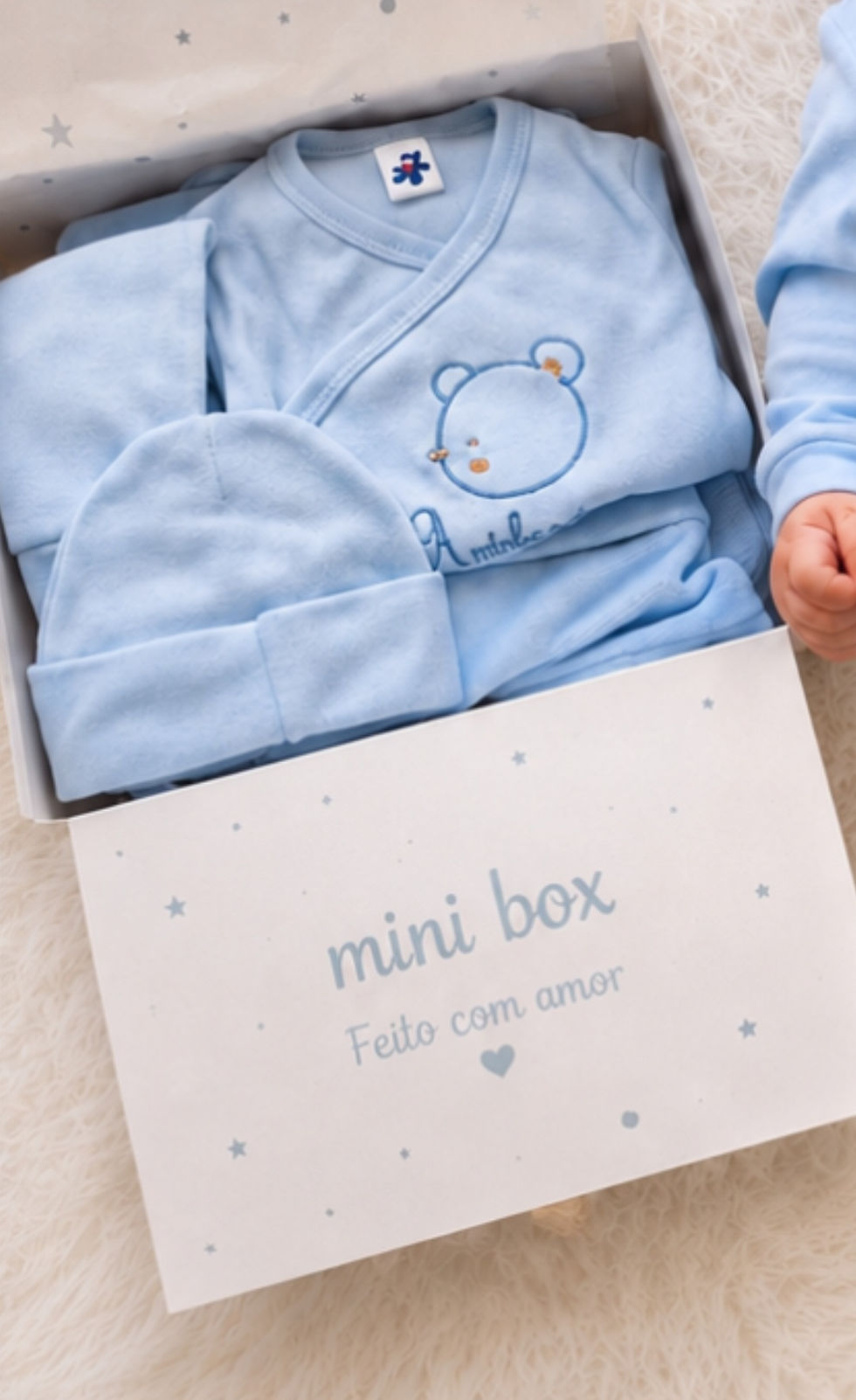 Miniatura: Mini Box a Minha Primeira Roupinha