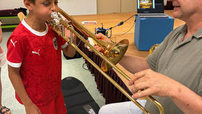 Die Musikschule stellt sich den 2. Klassen vor