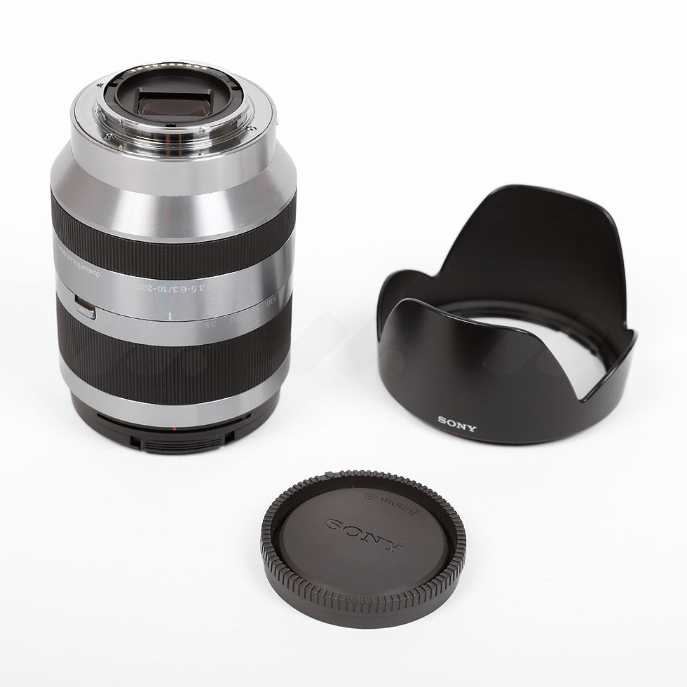 Thumbnail: [USED] Sony E-Mount 18-200mm f/3.5-6.3 OSS Lens (APS-C)