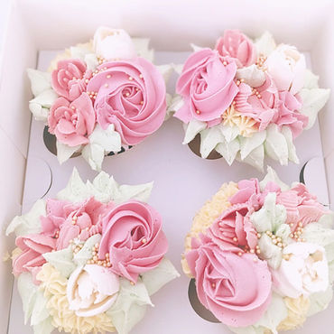 Spring Time buttercream flowers