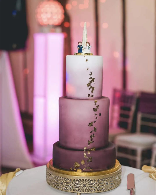 Ombre wedding cake airbrushed
