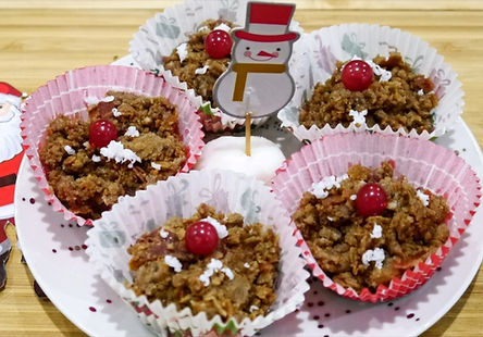 Christmas Crumble Cakes