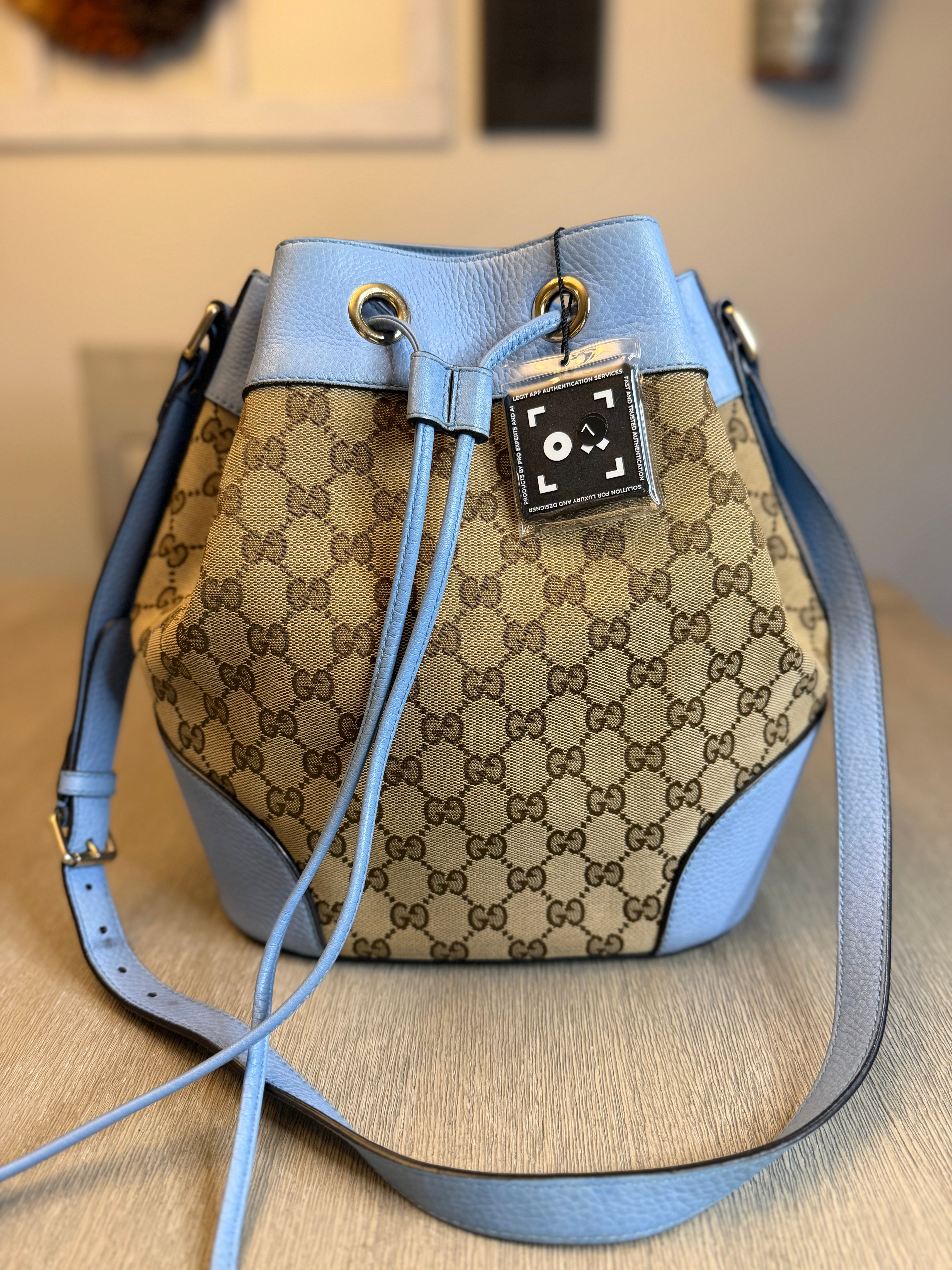 GG Bucket w/adjustable strap
