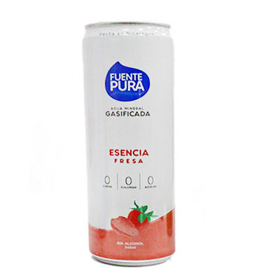 Agua fuente pura mineral gasificada fresa