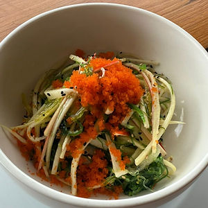 Ensalada wakame con masago