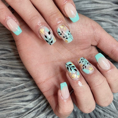 Nail Designs _0413.jpeg