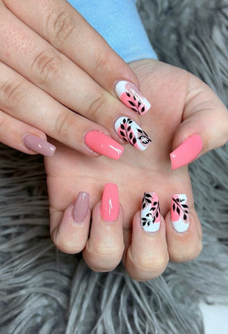 Nail Designs _0415.jpeg