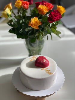 Syntymäpäivämoussekakku