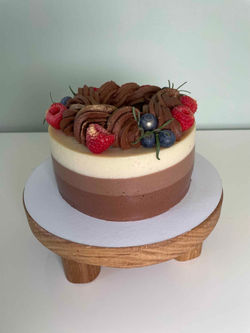 Kolmesuklatakakku Veg Gf