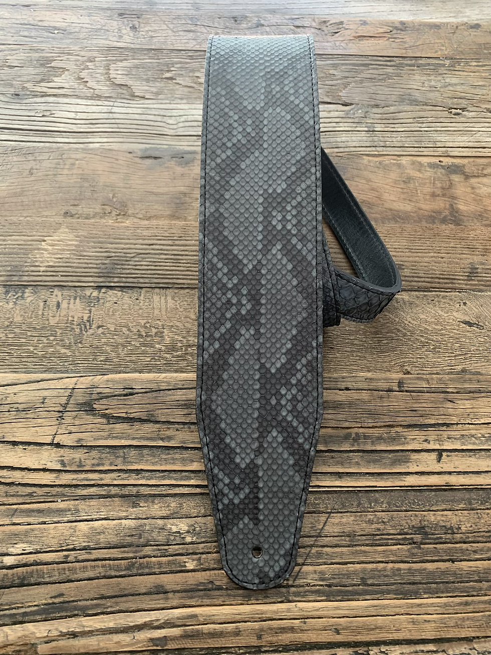 Thumbnail: Matte Gray Python 