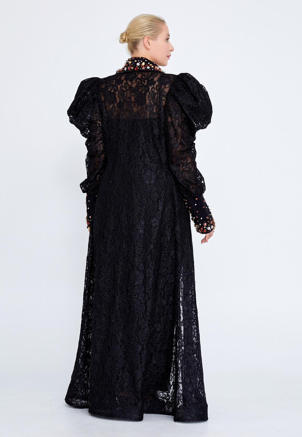 Thumbnail: BLACK GODESS