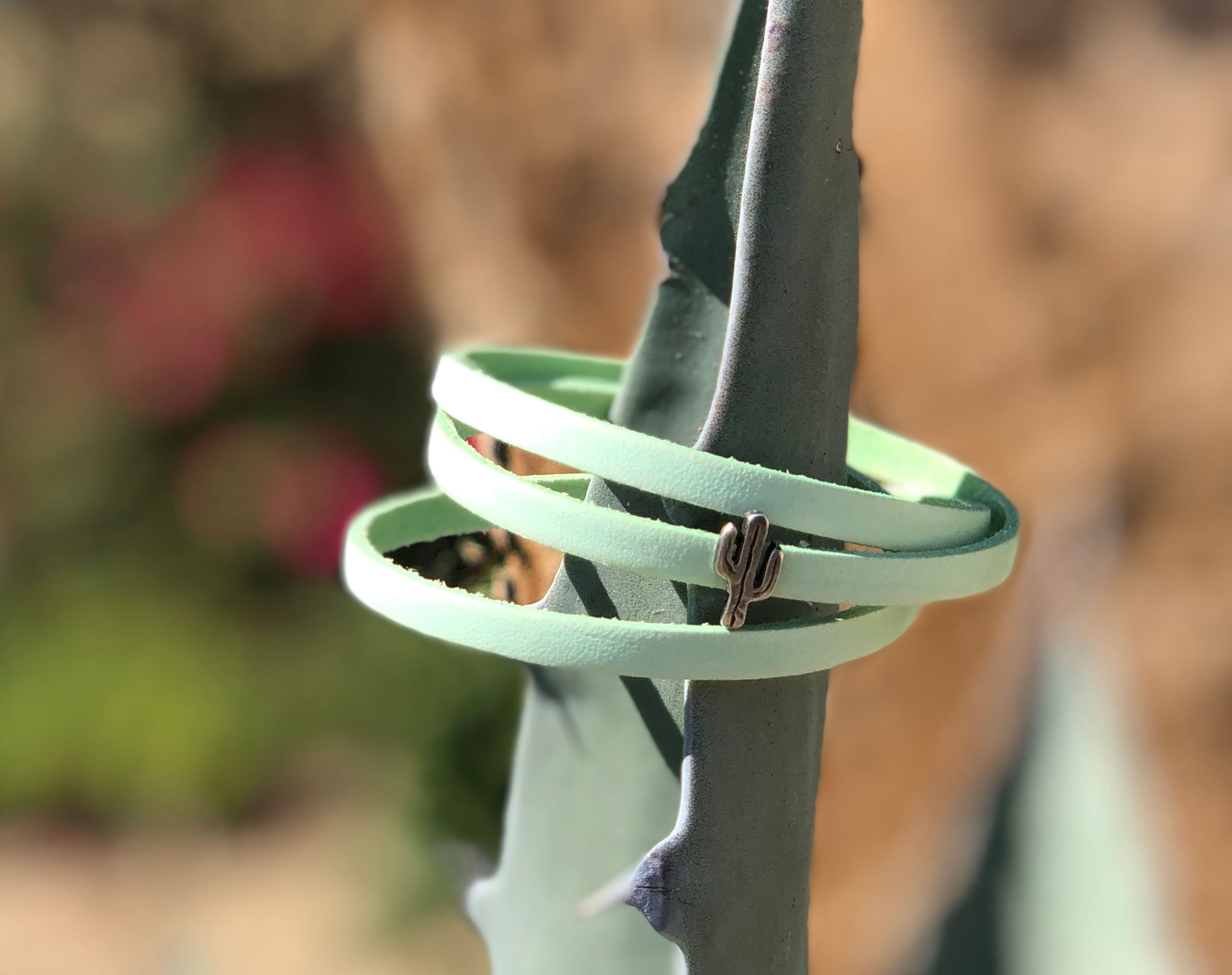 magnetic closure bracelets