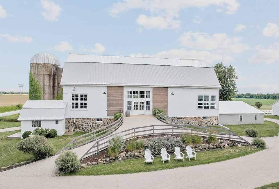 barn wedding venues madison wisconsin