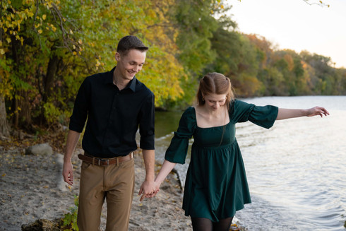 picnic point engagement photos