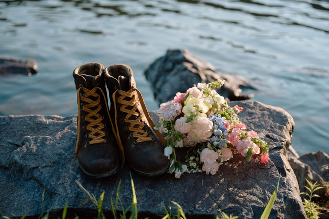 devils lake hiking elopement details