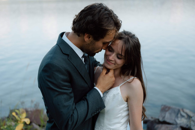 devils lake hiking elopement