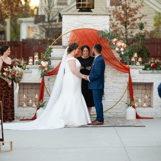 Best Time of Year to Get Married in Madison Wisconsin