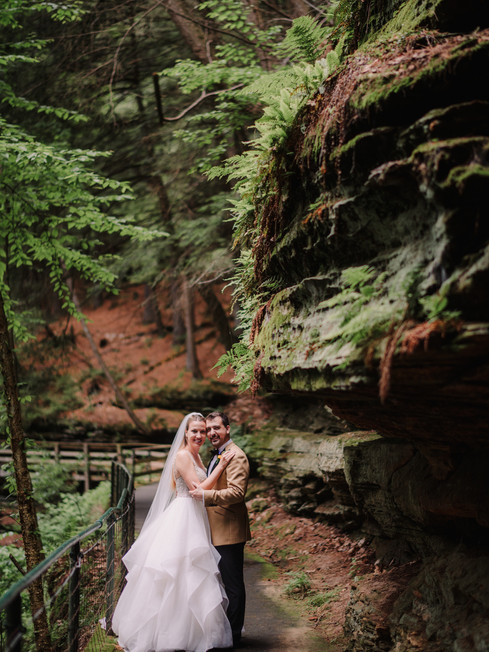 Cold Water Canyon Dells Boat Tours Wedding