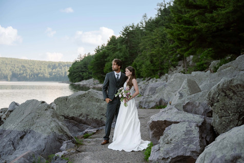 hiking elopement devils lake