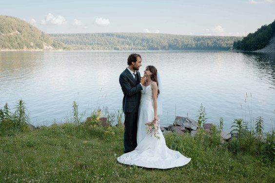 devils lake hiking elopement