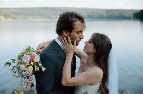 devils lake hiking elopement