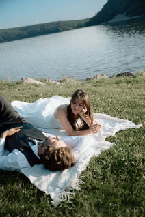 devils lake elopement picnic