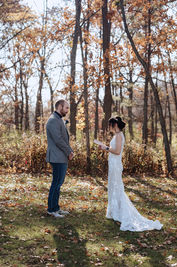 Wisconsin Elopement Photographer