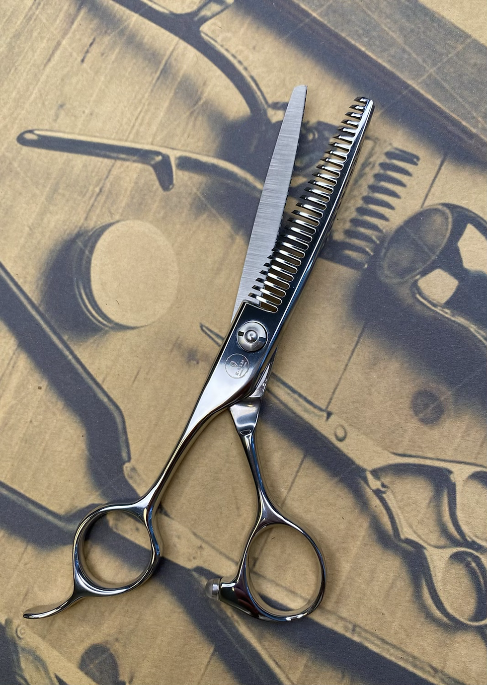 Thumbnail: K-RAM LEFTY EFFILERINGSSAKS 