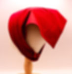 Lilibet Matilde | Square hemmed headscarf in Red