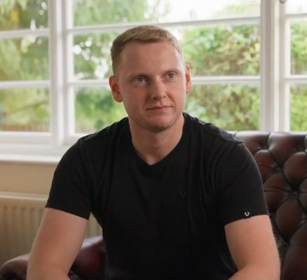 Brun, aged 26 describes what it is like to suffer from an adverse reaction to a Covid vaccine
