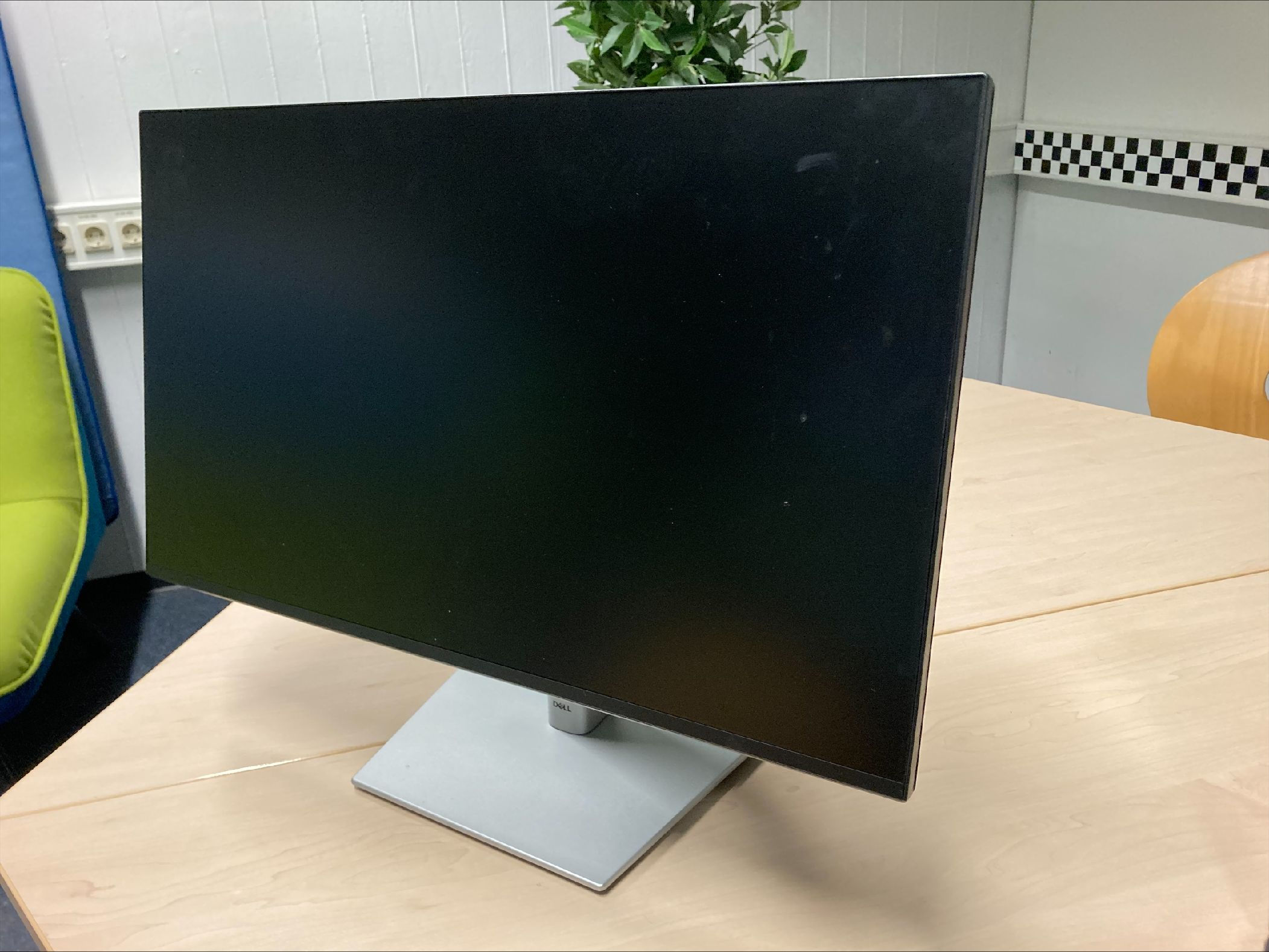 Dell P2425H Monitor