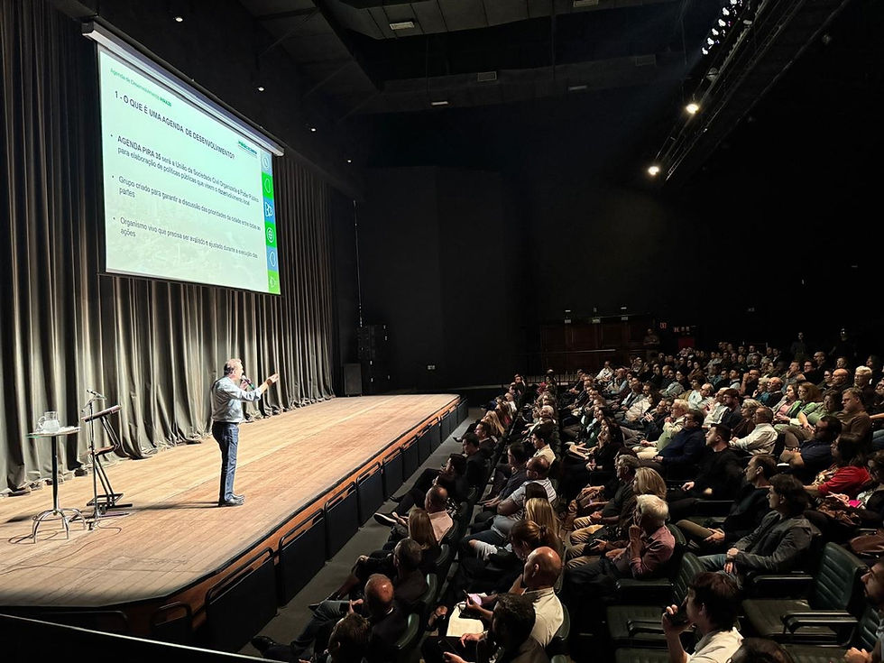 O Prefeito Hélio Zanatta durante a apresentação da agenda e seus eixos estratégicos