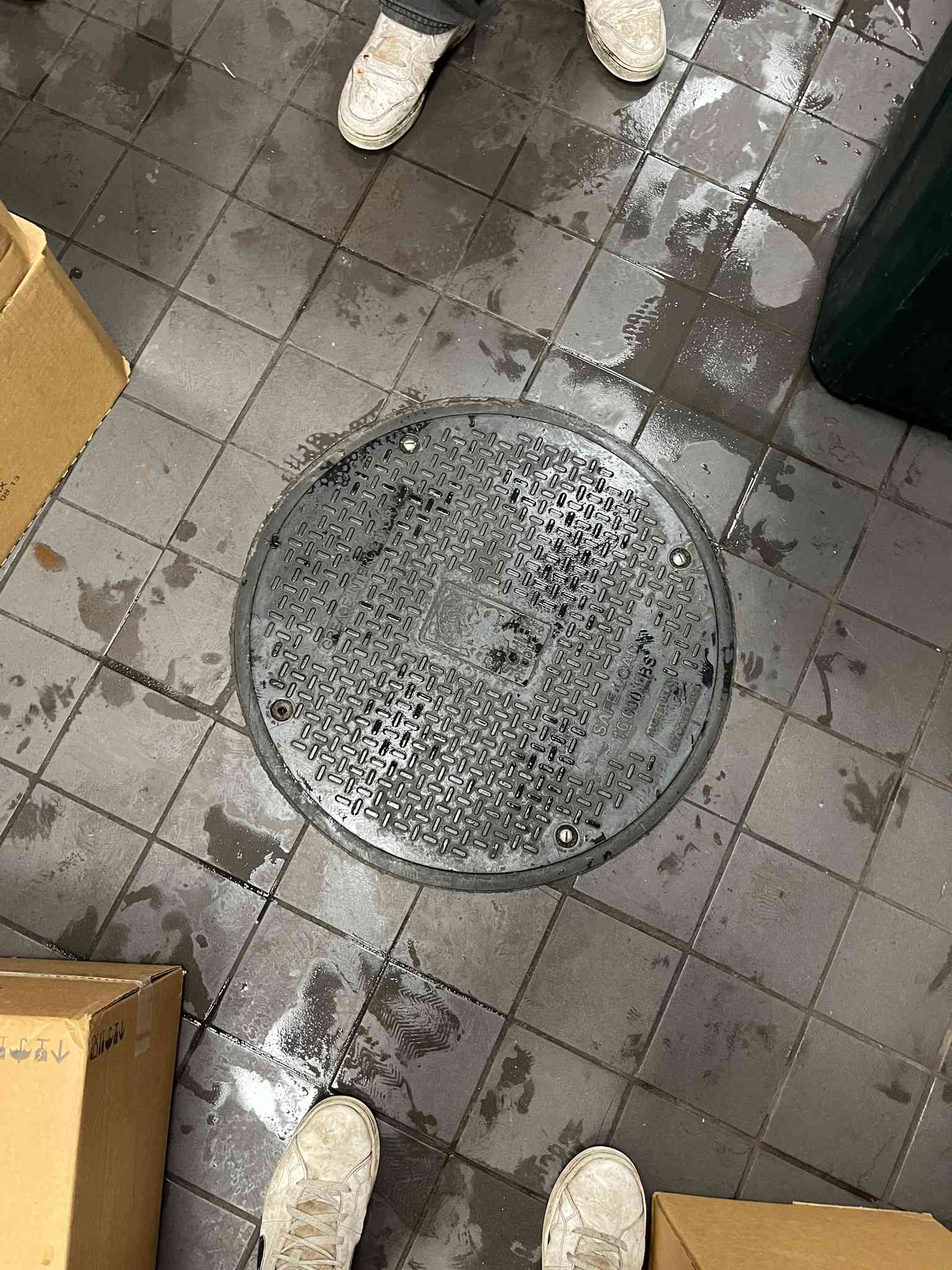 A silent air purifier efficiently eliminates odors and pollutants, ensuring clean air. Essential for commercial smoke odor removal repair and often used with gas sniffers for comprehensive air quality monitoring.