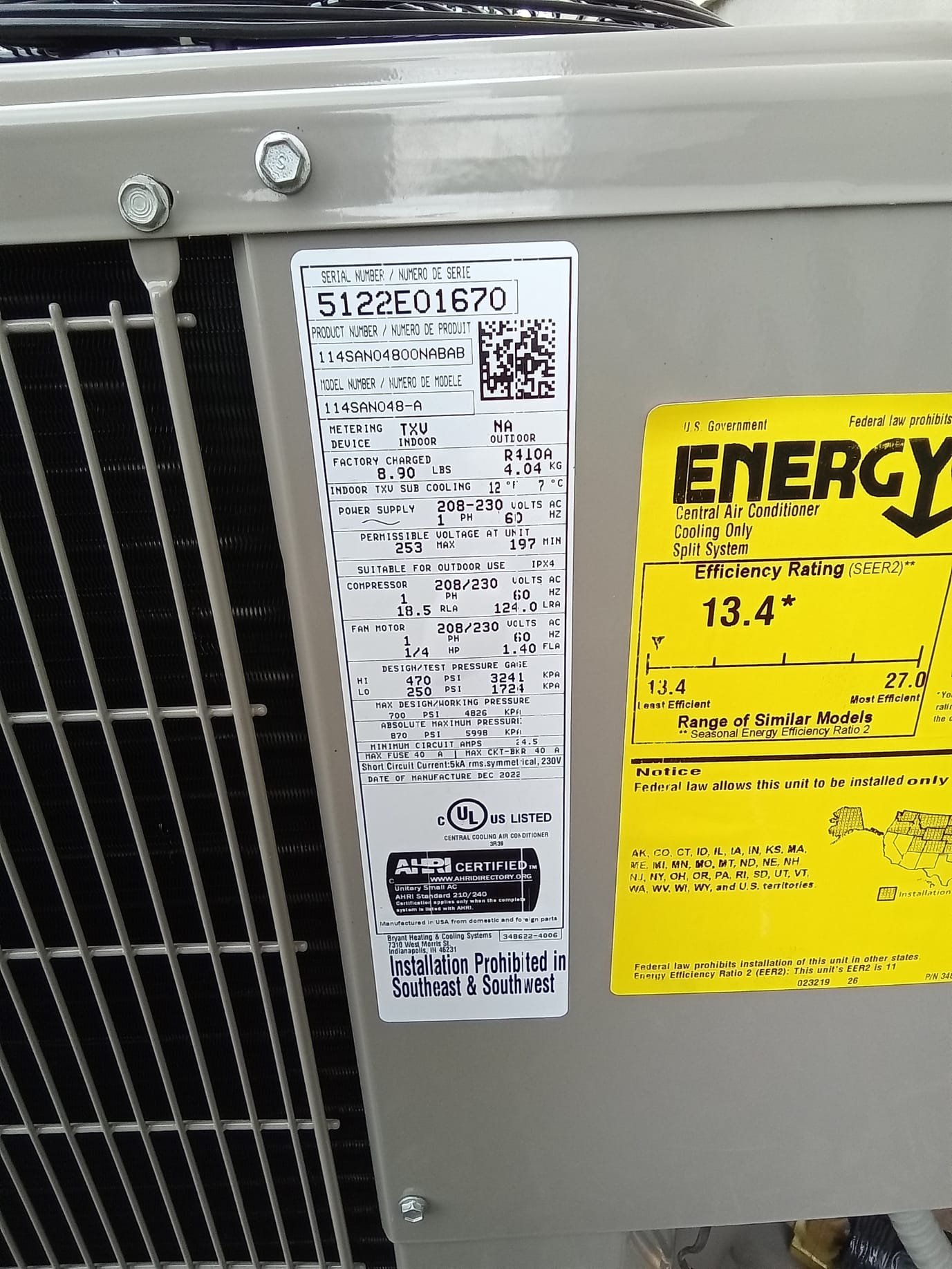 Outdoor AC unit showcasing a ventless system alternative, suggesting efficient cooling solutions. Ideal for those seeking 'HVAC specialist near me' for modern home climate control.