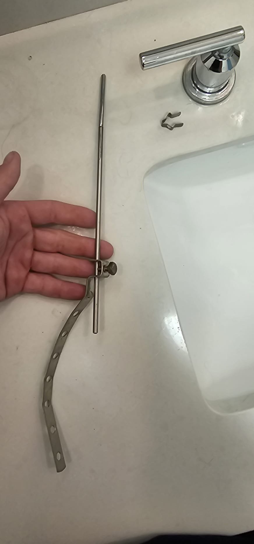 Image depicting 24-hour local plumbing repair services, emphasizing quick response for plumbing emergencies. Symbolizes reliable plumbing repair solutions available anytime.