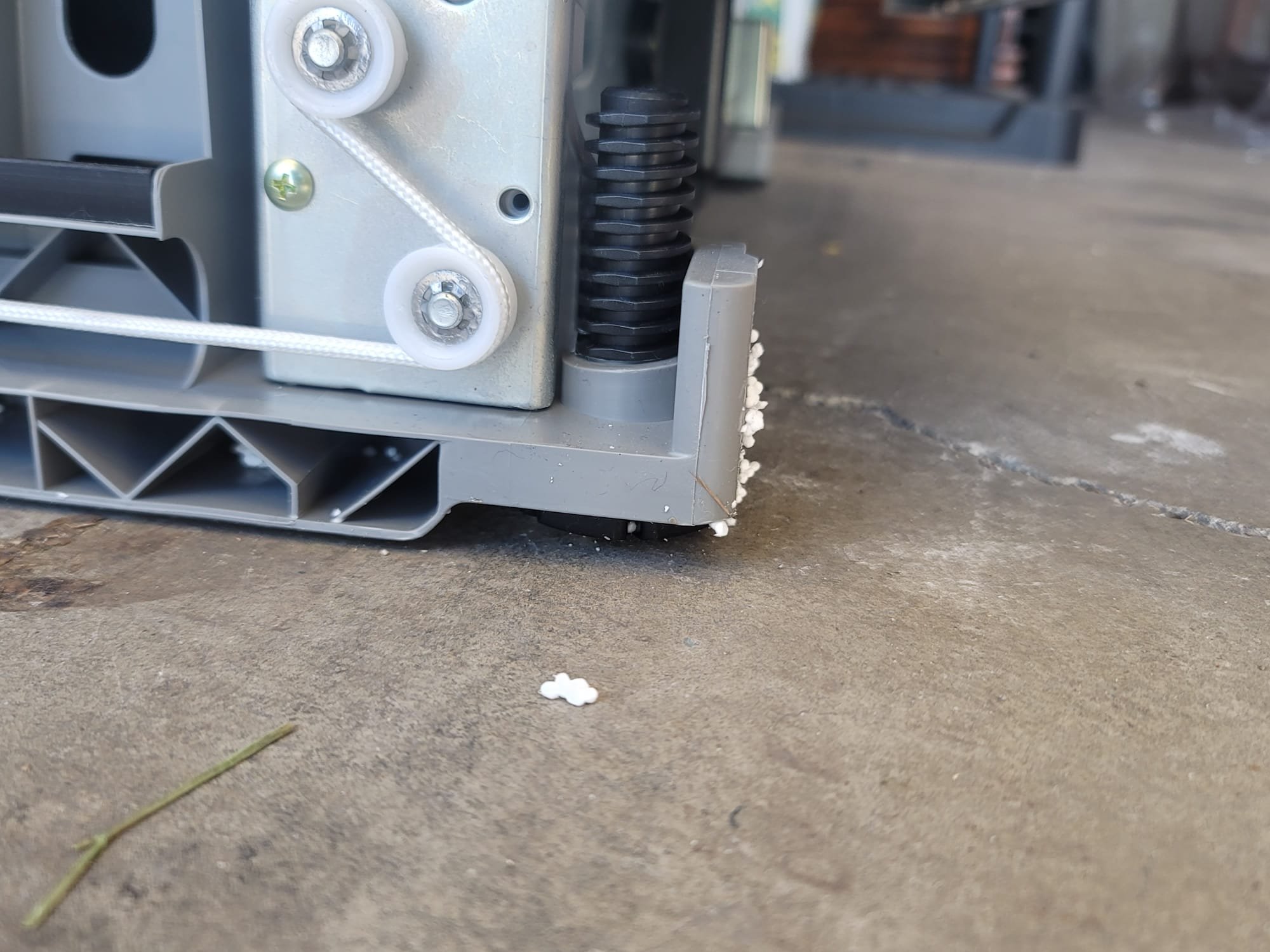 A clean, bright home interior featuring an air purifier. Though visible mold cleanup was attempted, some areas still show discoloration. The air purifier highlights the ongoing need for mold remediation and diagnosis despite initial efforts.