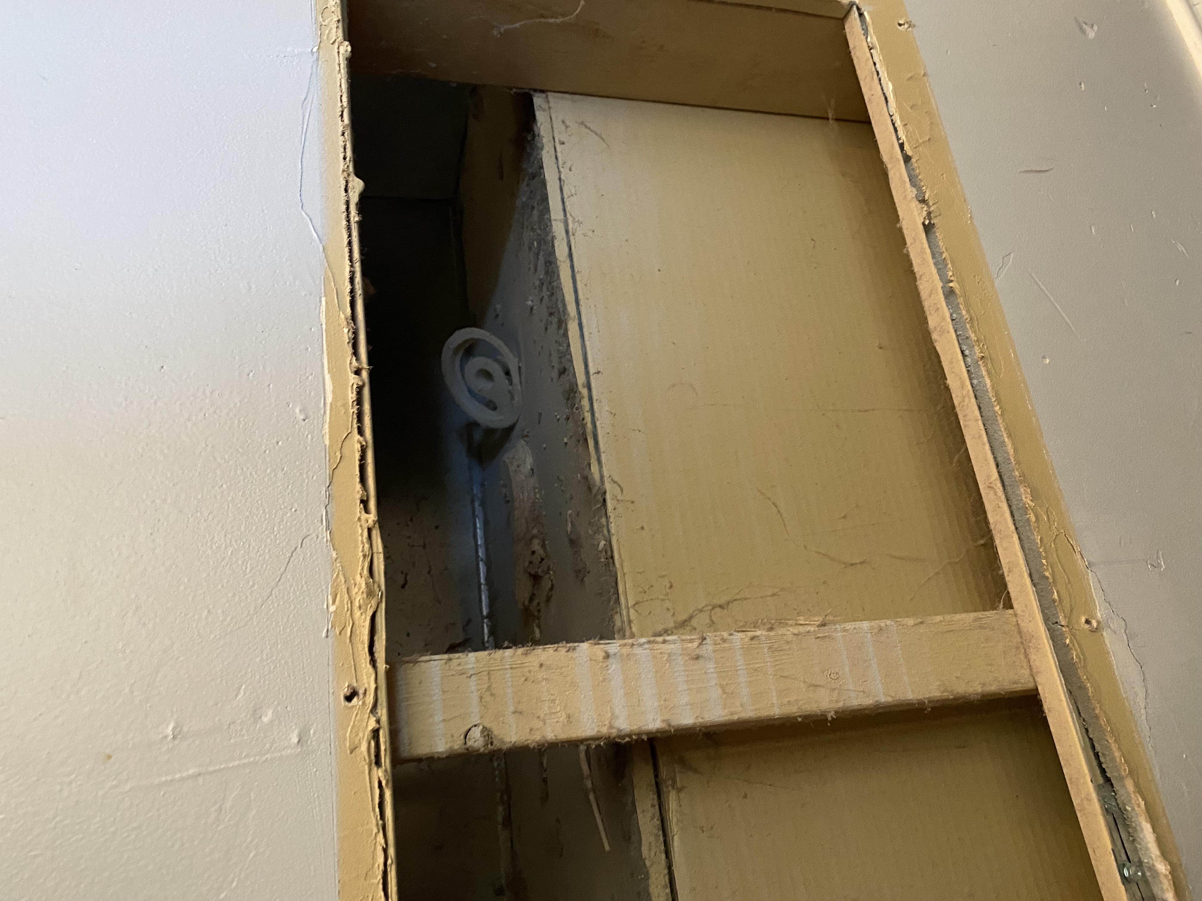 Cleaned walls and ceiling gleam after smoke damage removal, showcasing the effectiveness of a professional smoke damage cleaning service. The fresh, bright room contrasts sharply with the lingering odor often associated with burning plastic, now completely eliminated.