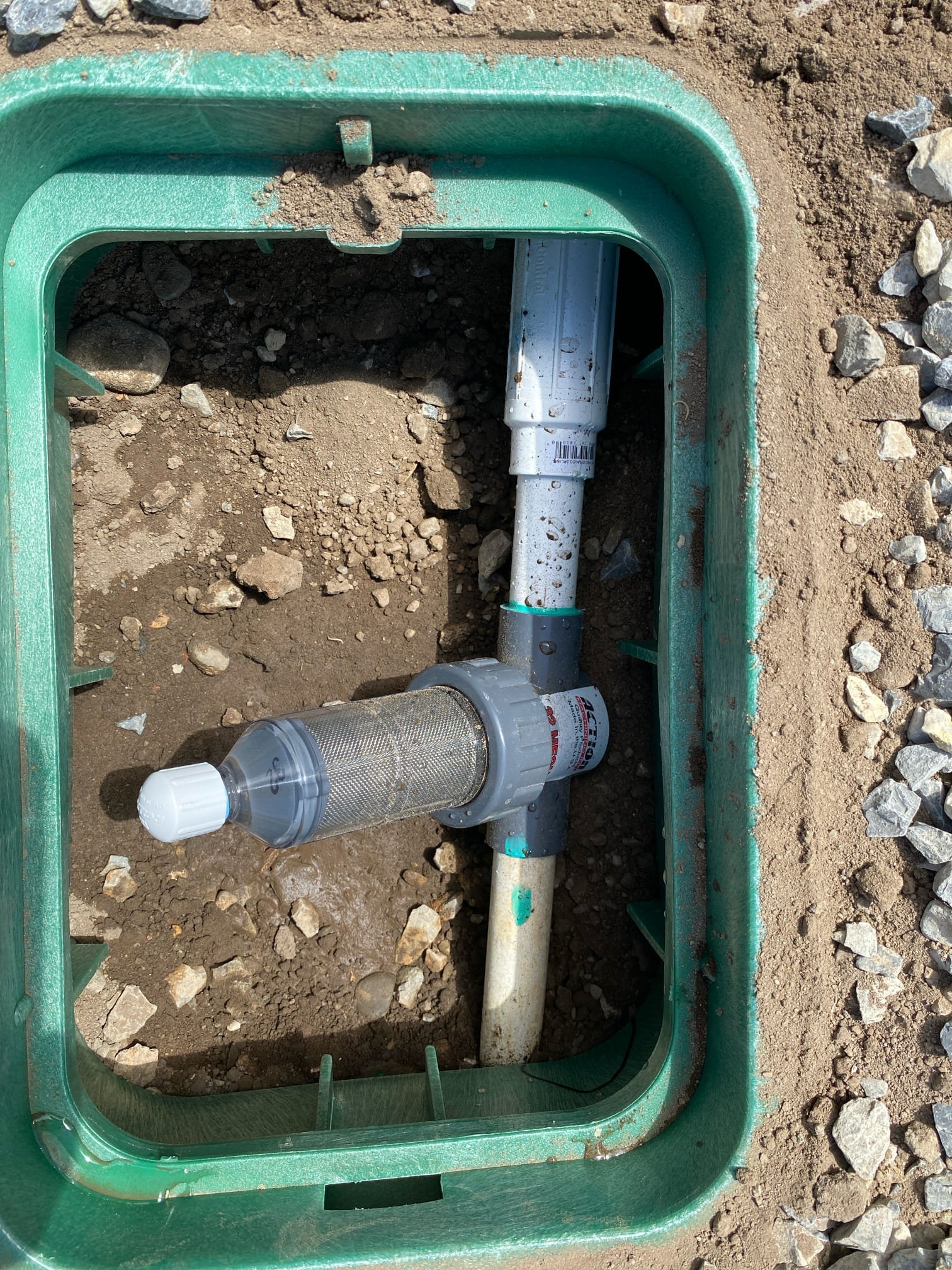 Close-up of a shiny, undamaged rh wire amidst fire soot. This wire represents reliable protection, highlighting the benefits of a comprehensive fire insurance policy that covers damage and ensures quick restoration.