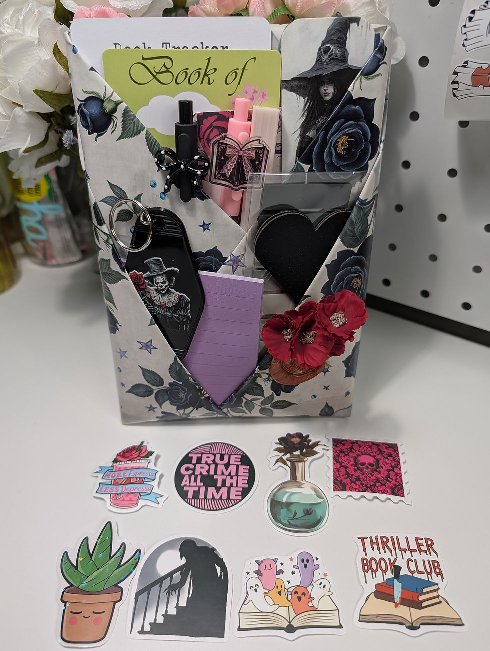 Thumbnail: DARK THINGS I ADORE BOOK BUNDLE 