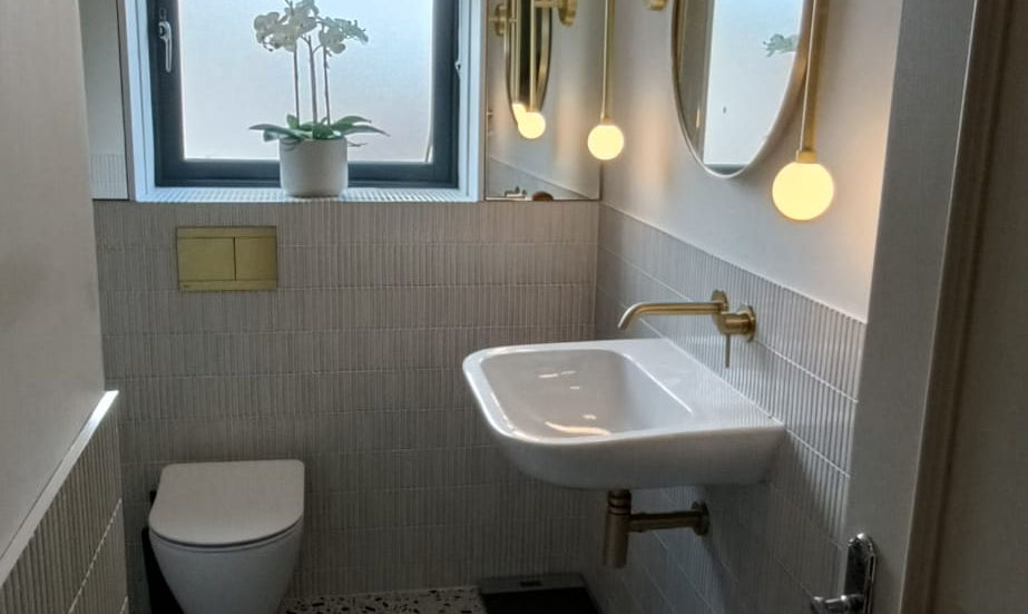 bathroom complete 2.jpeg