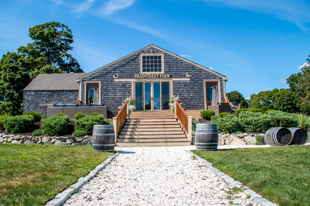 Venue Spotlight Barn at Bradstreet Farm